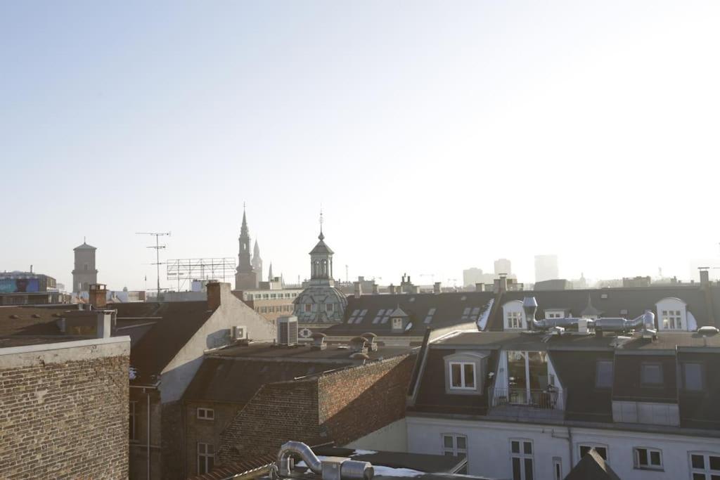 Central Penthouse Apartment With Rooftop Terrace Kopenhagen Bagian luar foto