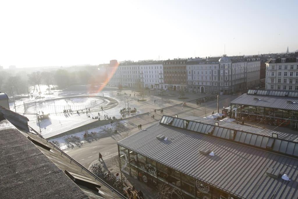 Central Penthouse Apartment With Rooftop Terrace Kopenhagen Bagian luar foto