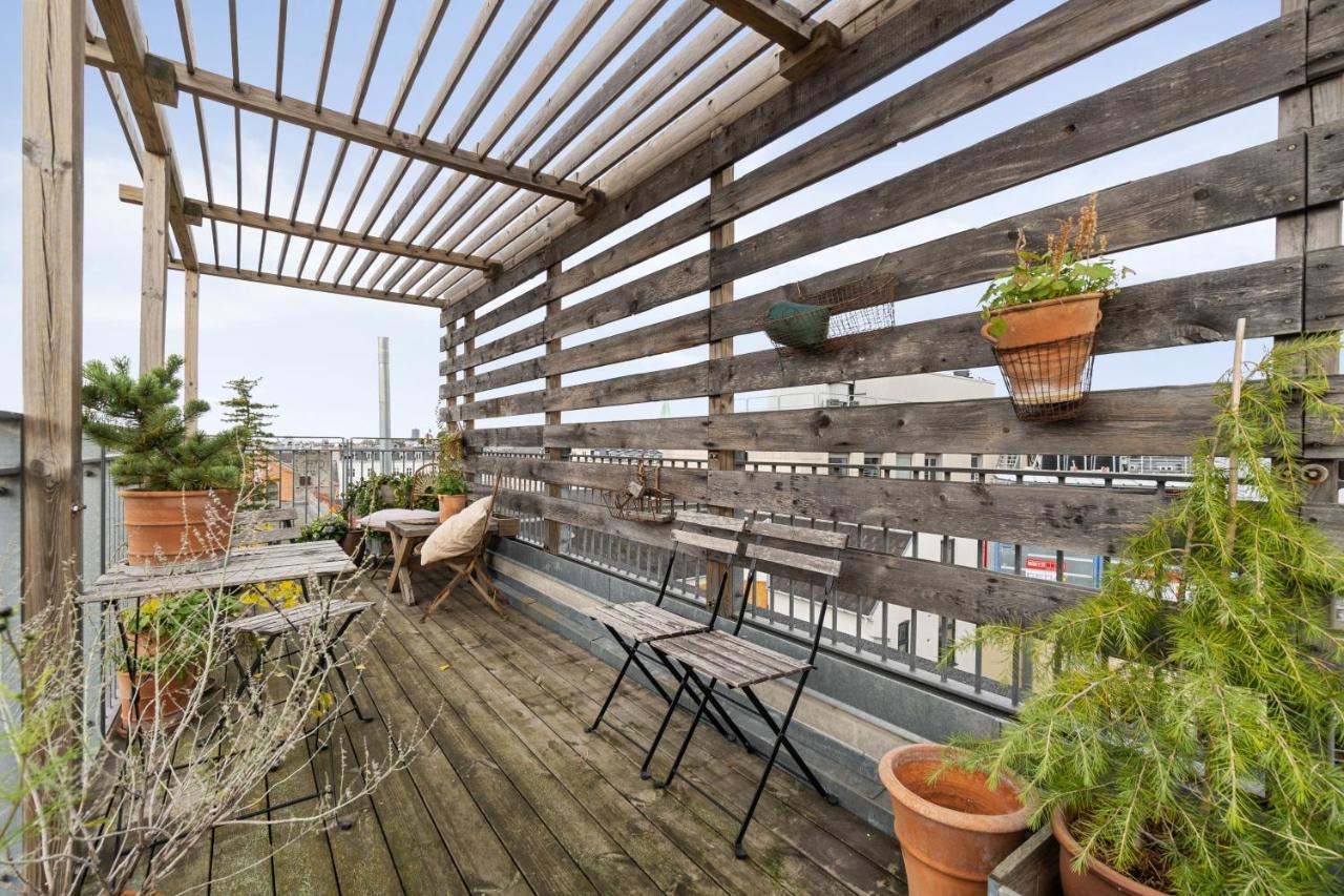 Central Penthouse Apartment With Rooftop Terrace Kopenhagen Bagian luar foto