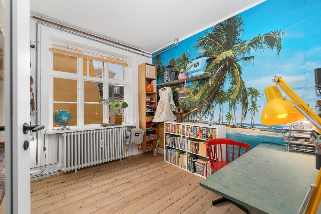 Central Penthouse Apartment With Rooftop Terrace Kopenhagen Bagian luar foto